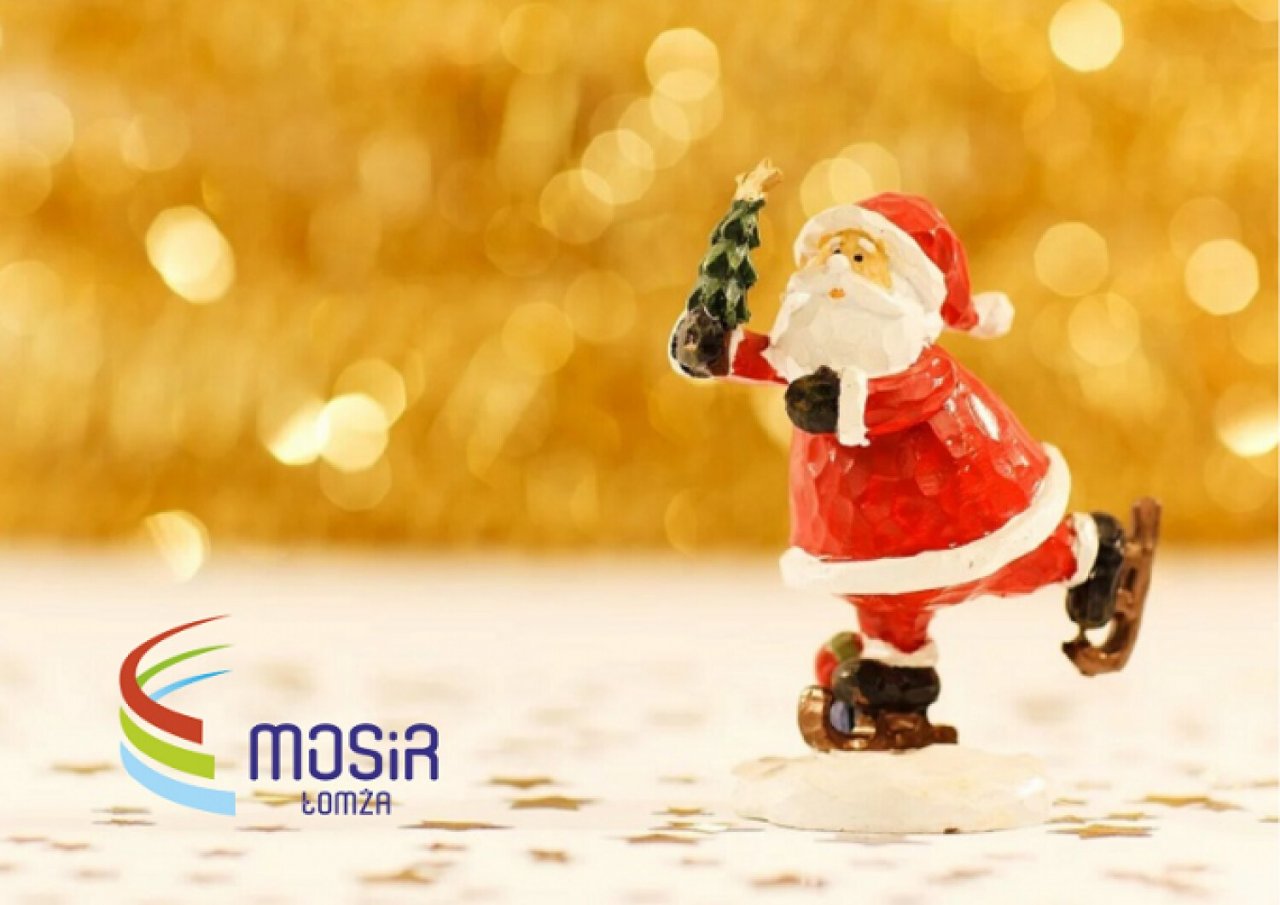 porcelanowy święty Mikołaj z choinką w dłoni na łyżwach