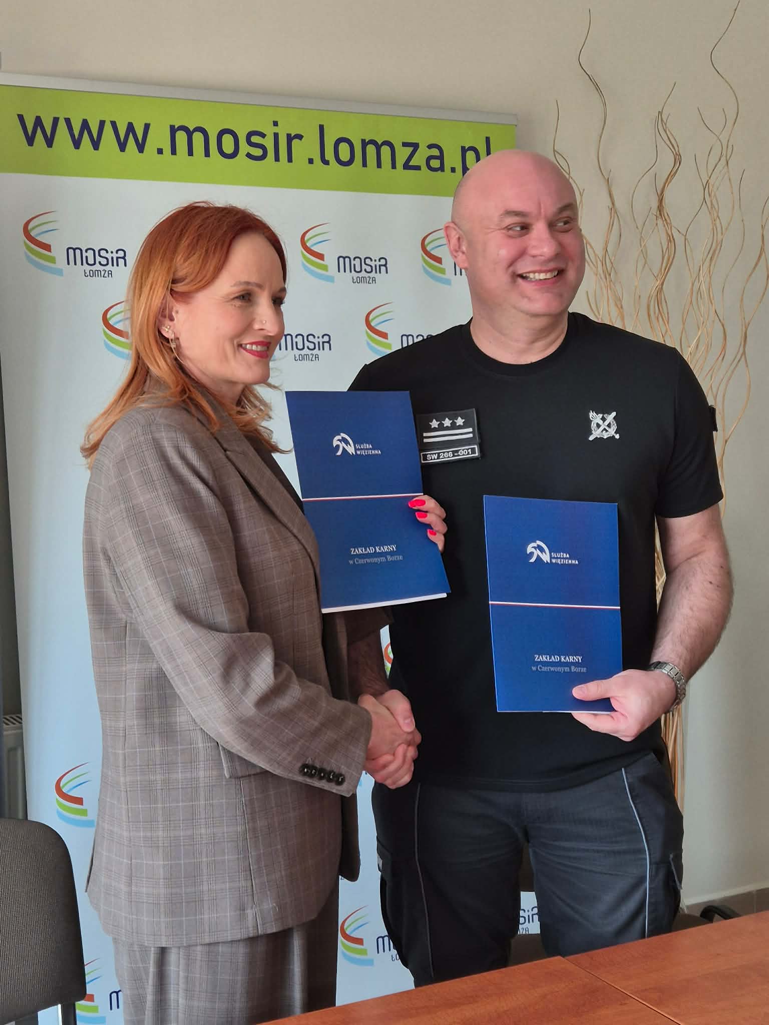 dyrektor MOSIR w Łomży i dyrektor ZK w Czerwonym Borze